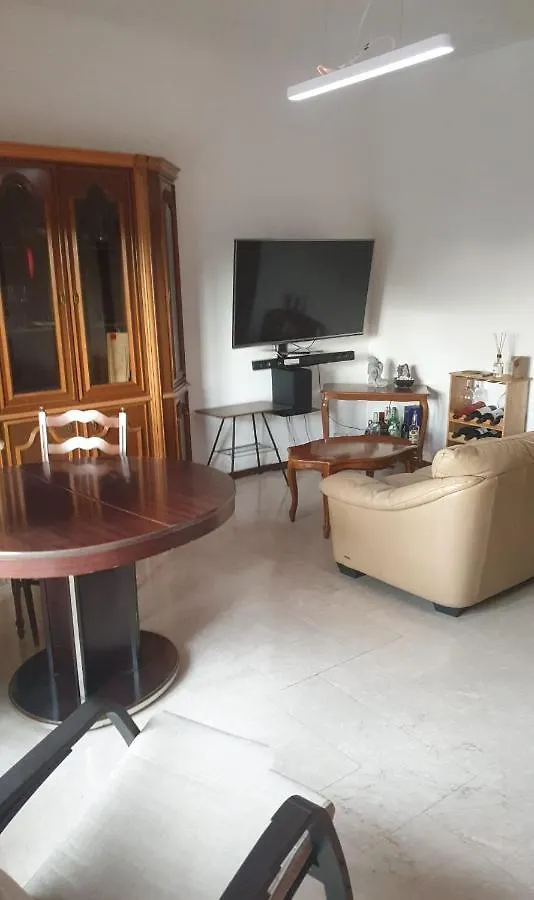 Borgo Apartment Bergamo 0*,