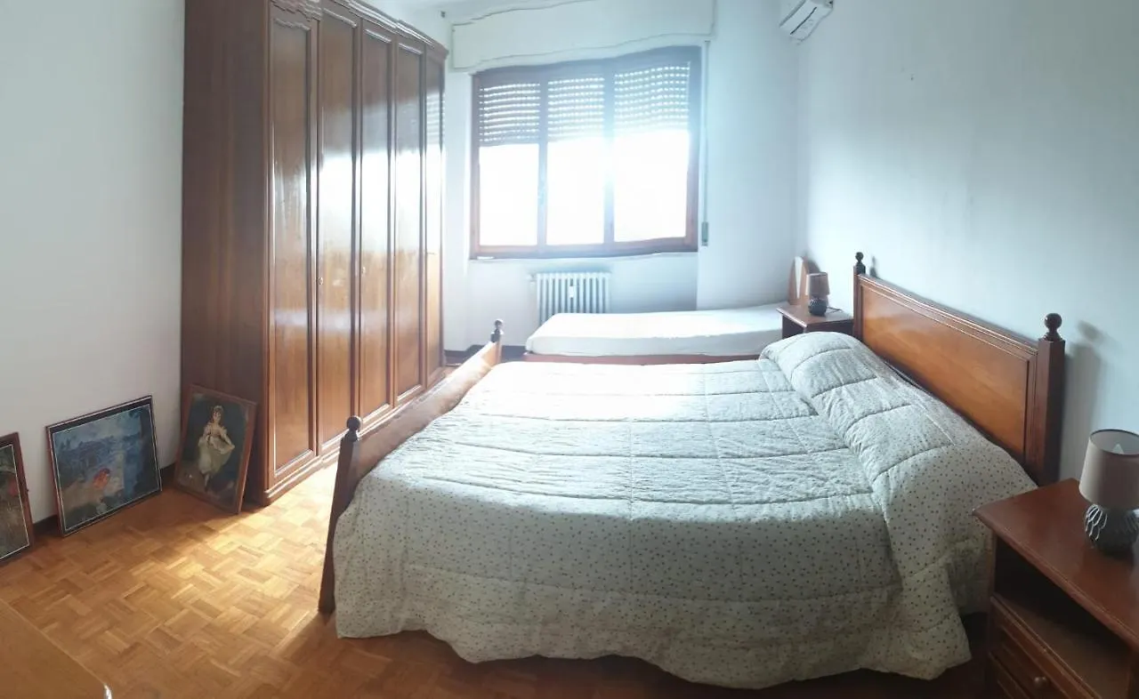Borgo Apartment Bergamo Italy